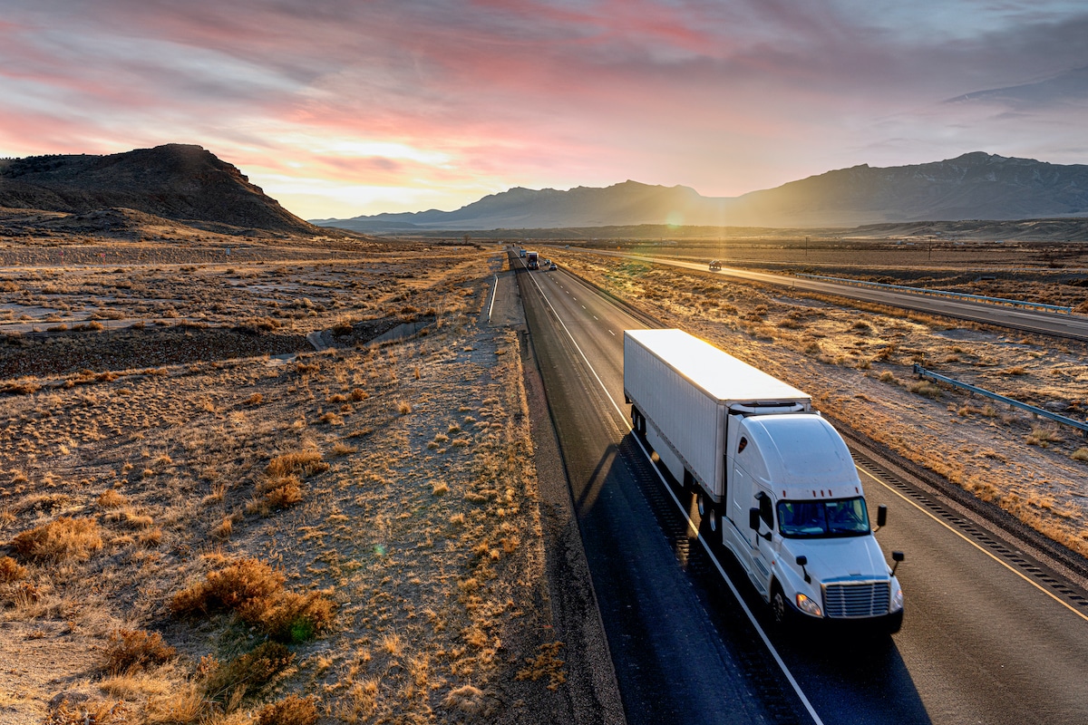 how to navigate truck driver shortages